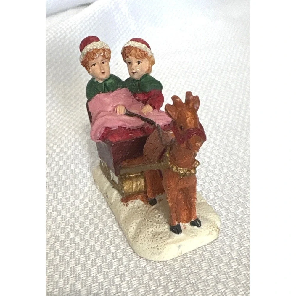 Christmas Village Miniature Sleigh Figurine Resin Christmas Village Decor